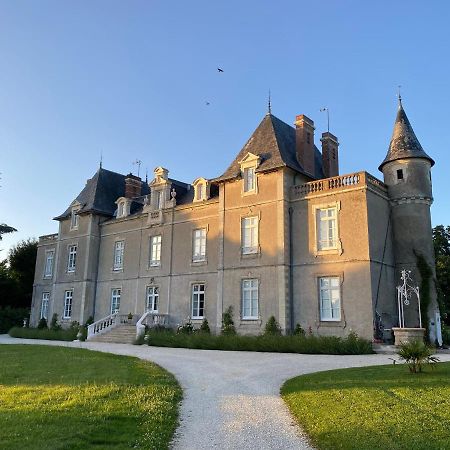 Chateau De St-Fulgent, Gite La Tour Saint-Fulgent Luaran gambar